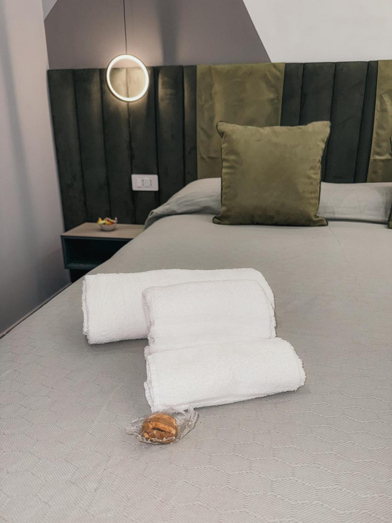 Re Lazzarone Suite Napoli Ngoại thất bức ảnh