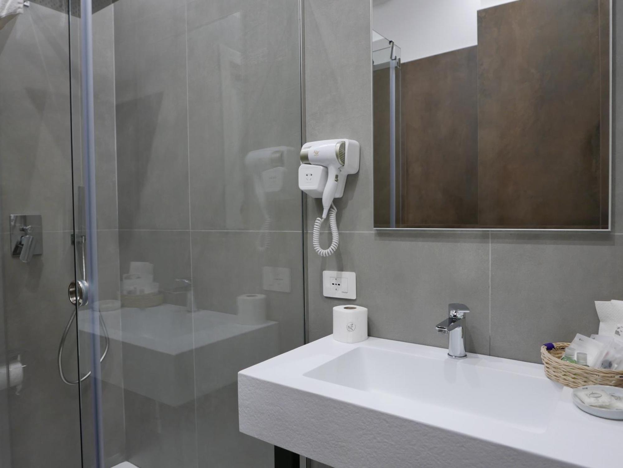 Re Lazzarone Suite Napoli Ngoại thất bức ảnh