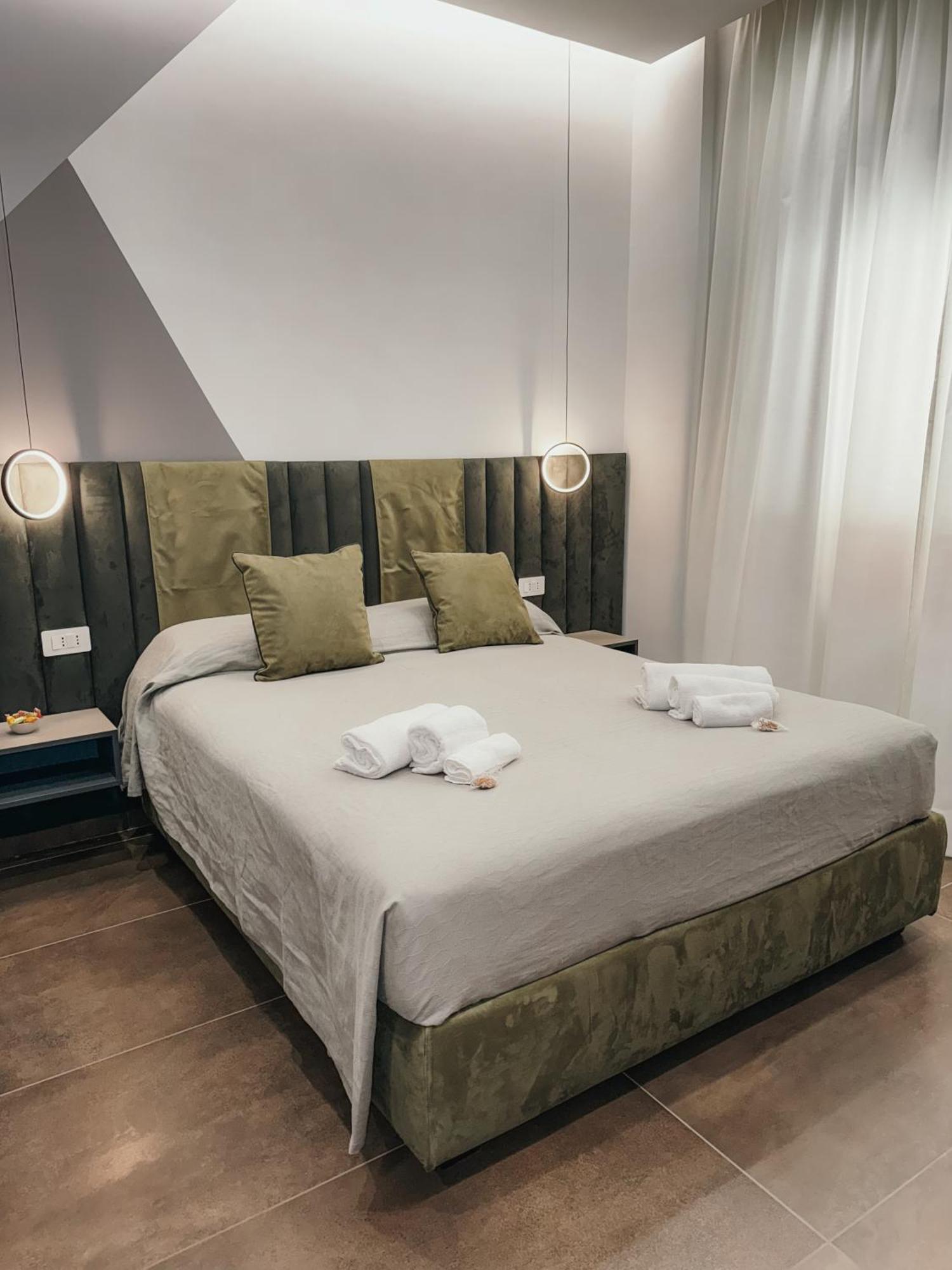 Re Lazzarone Suite Napoli Ngoại thất bức ảnh